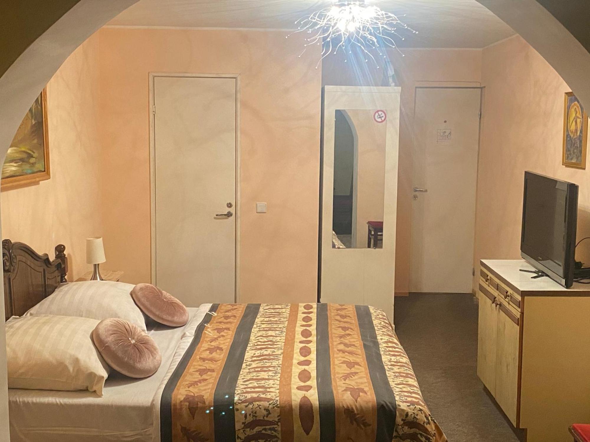 Hotel Getliin Saku 外观 照片